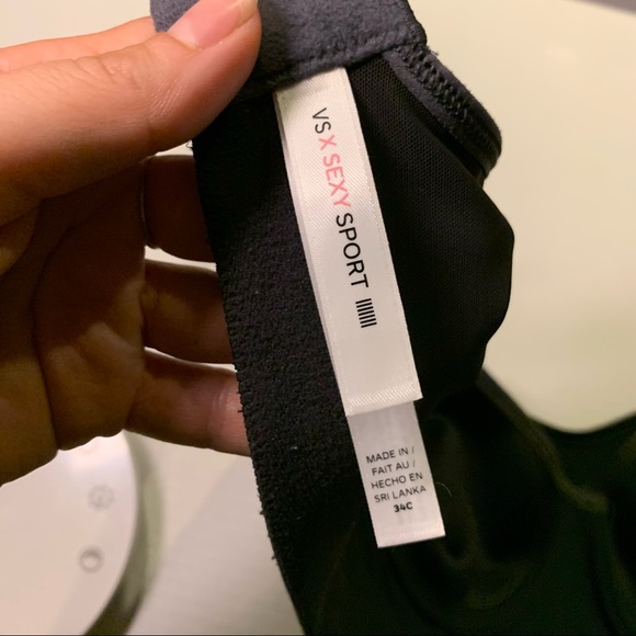34C Victoria’s Secret VSX sexy sport bra - Picture 12 of 13